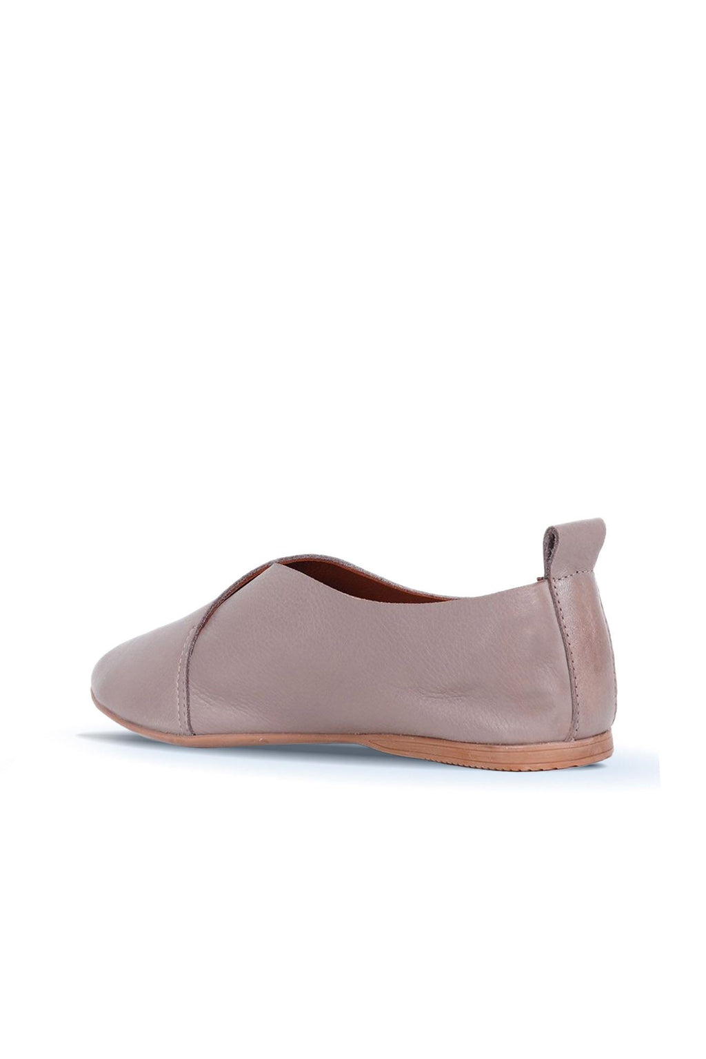Bueno Women's Leather Ballerina