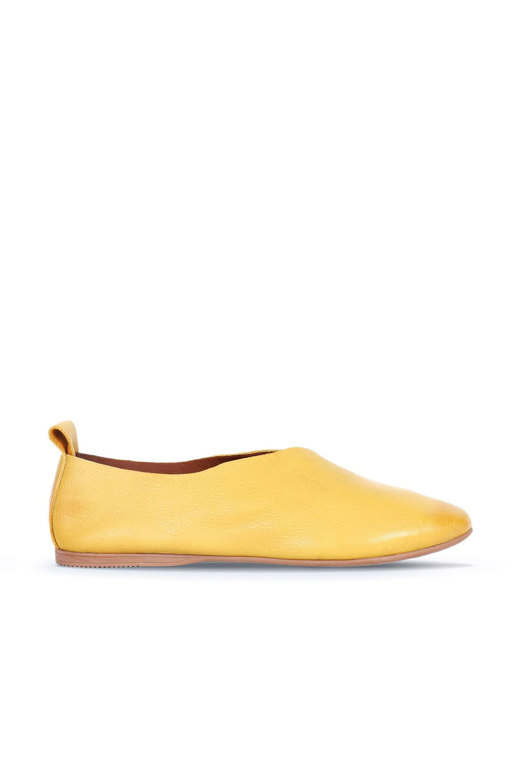 Bueno 's  in darkstone pebbled leather