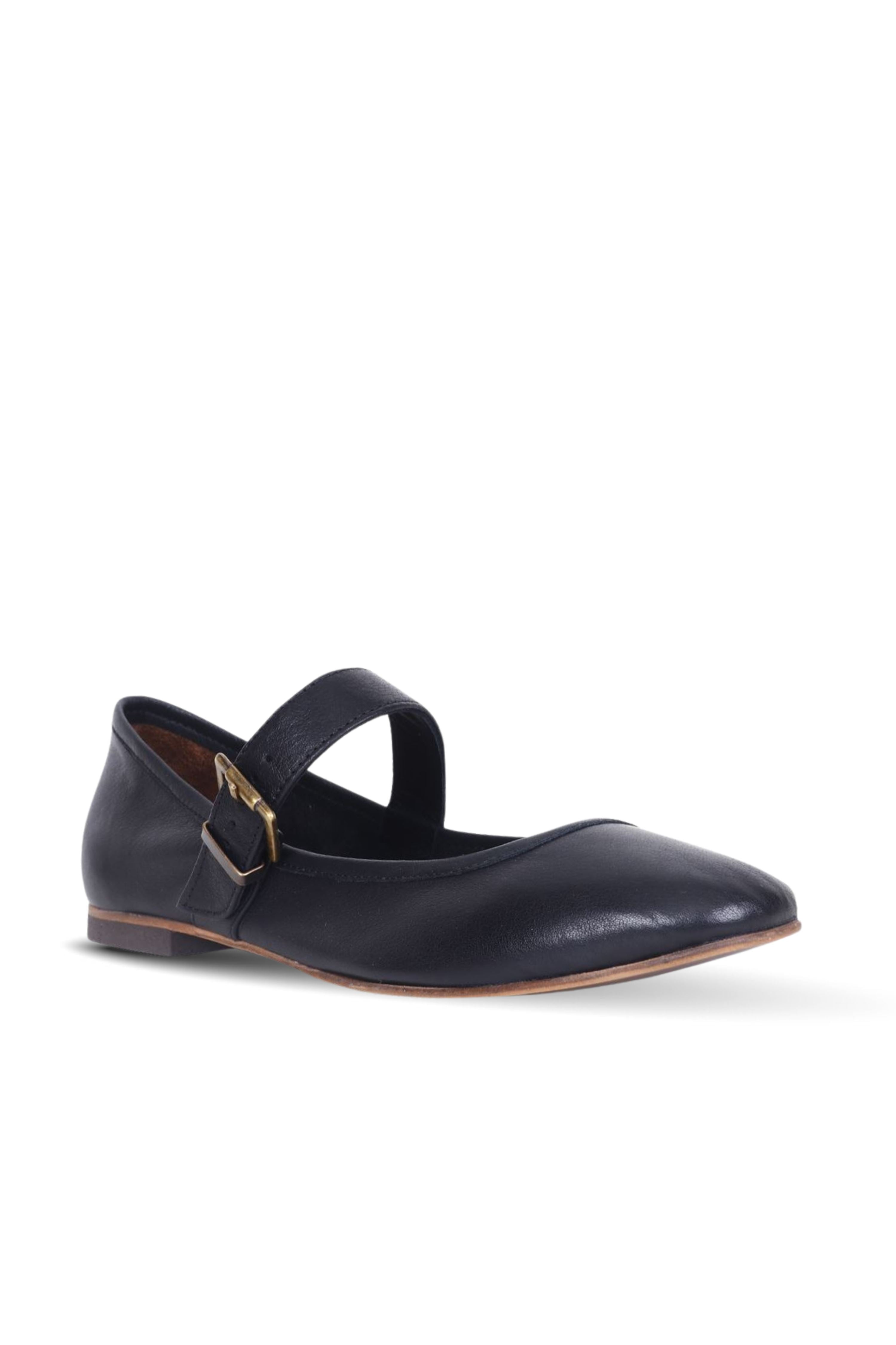 Bueno Women's Leather Ballerina