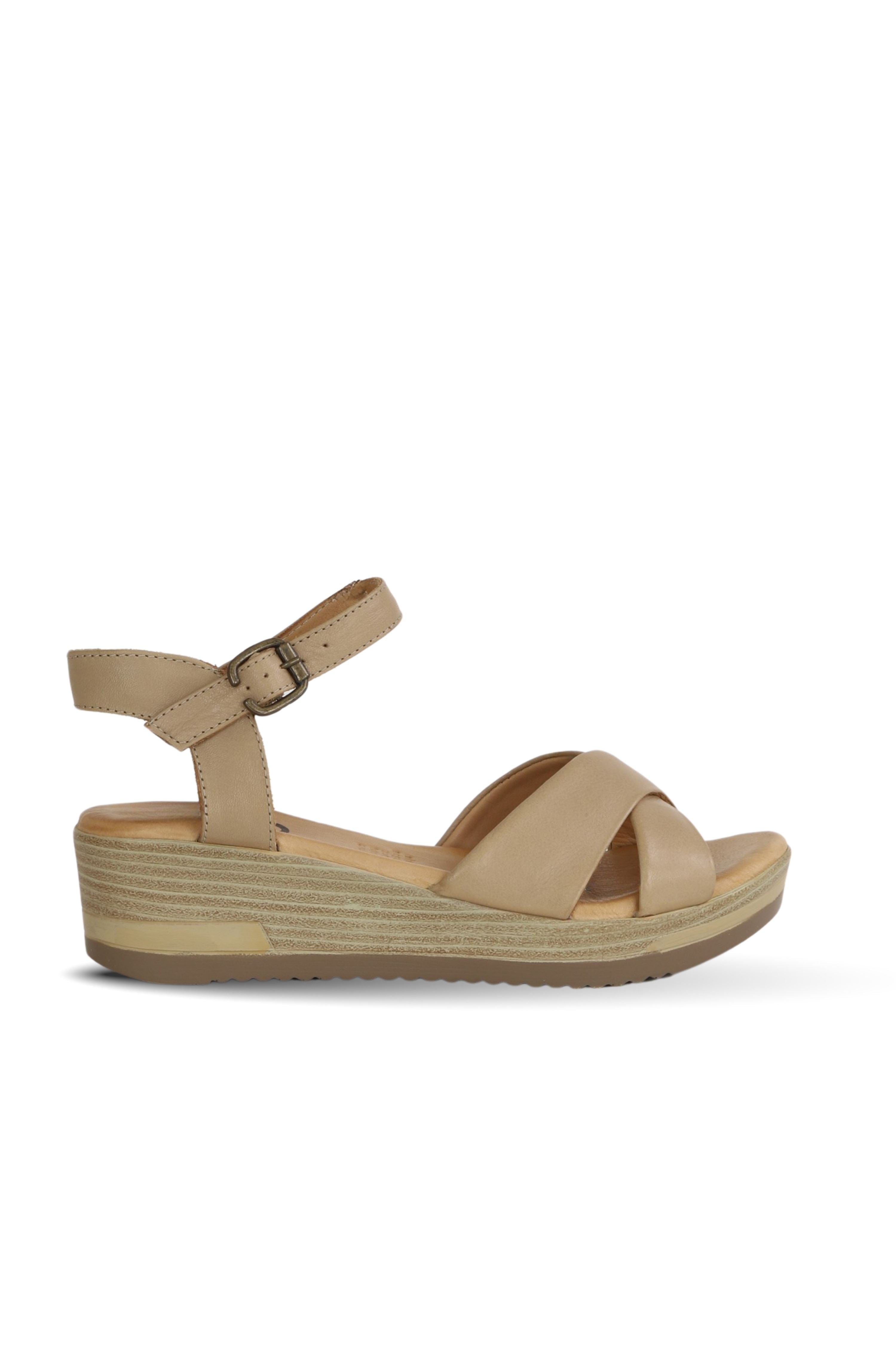 Bueno Women's Leather Wedge Sandal
