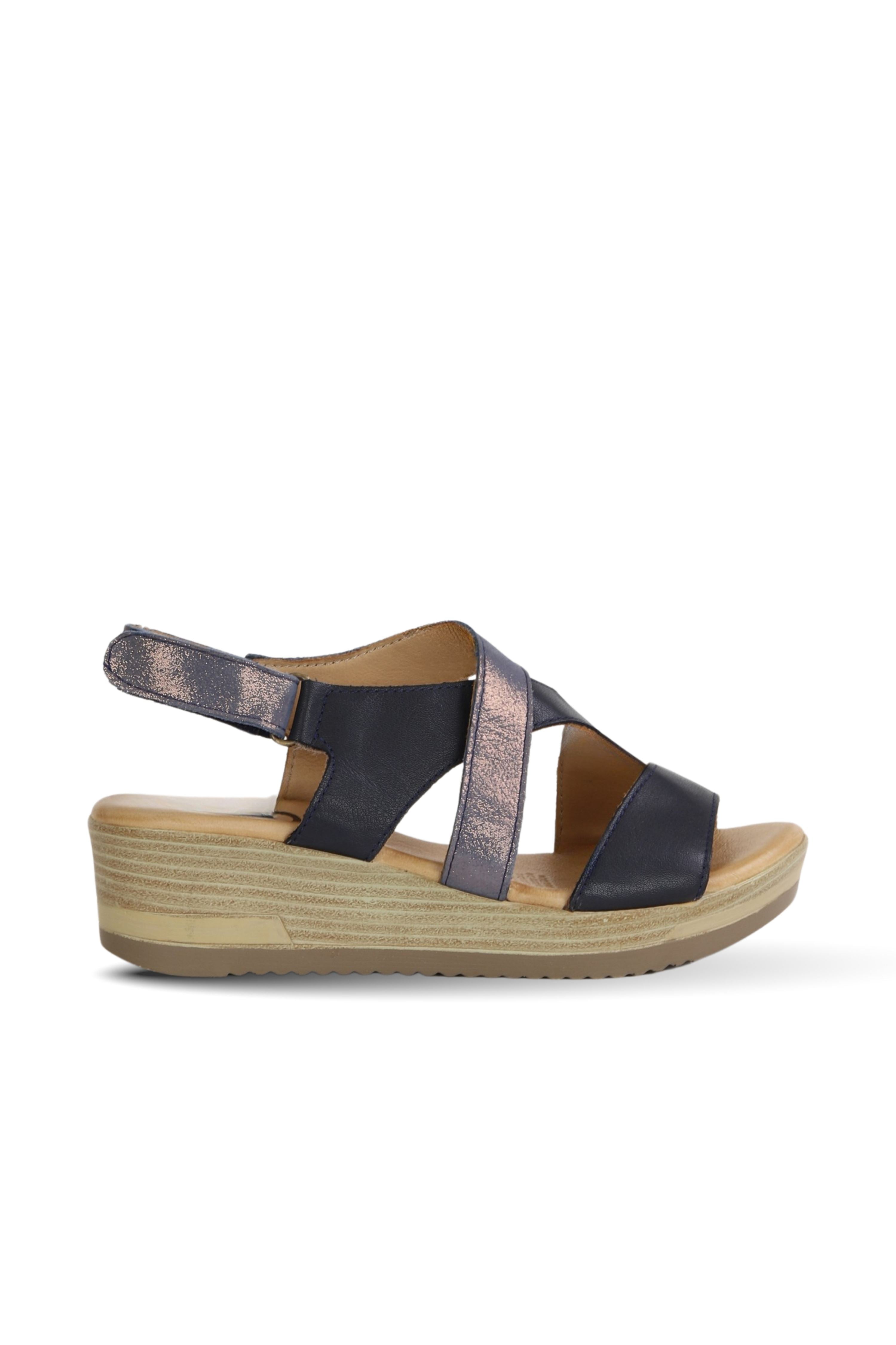 Bueno Women's Leather Wedge Sandal