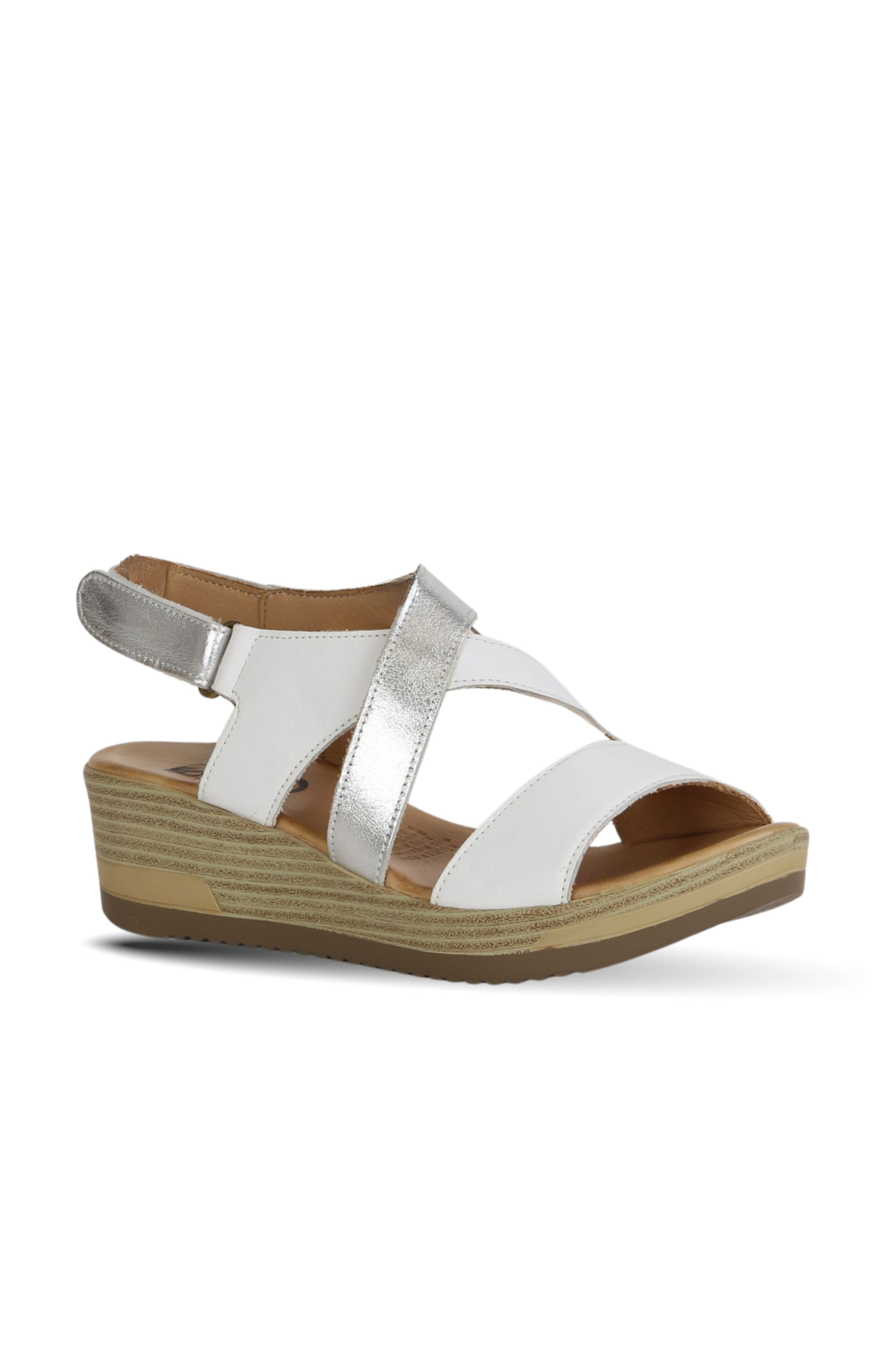 Bueno Women's Leather Wedge Sandal