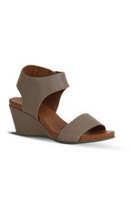 Bueno Women's Leather Wedge Sandal