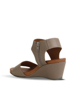 Bueno Women's Leather Wedge Sandal