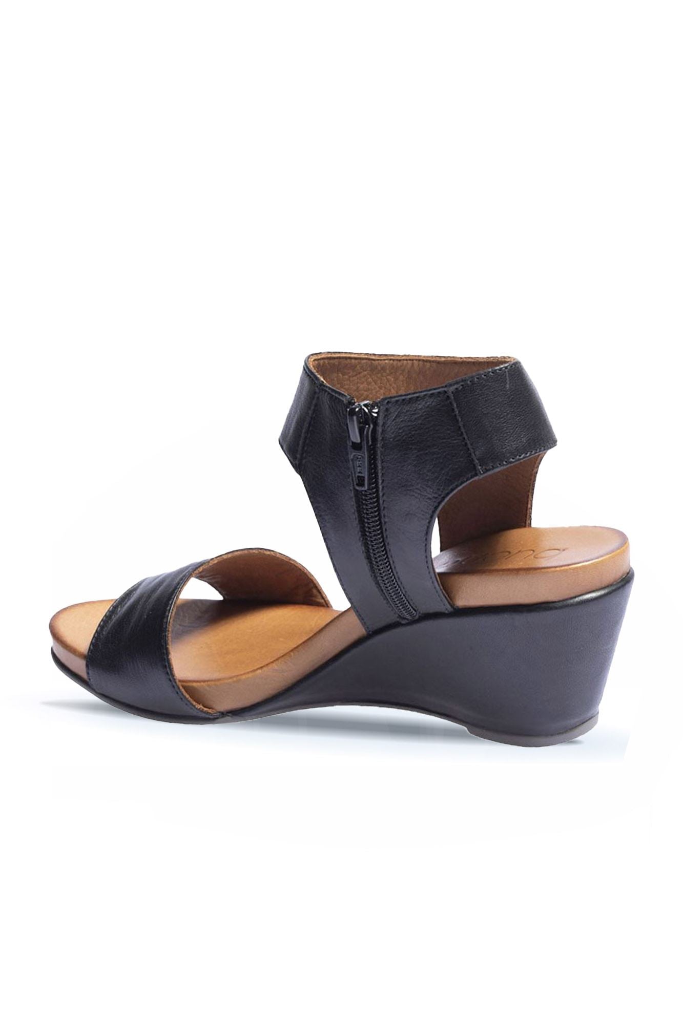 Bueno Women's Leather Wedge Sandal