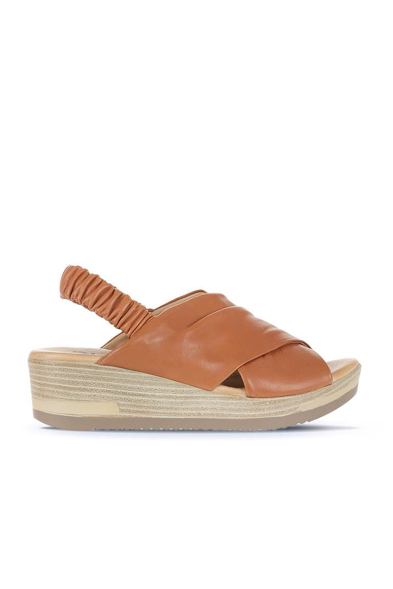 Bueno Women's Leather Wedge Sandal