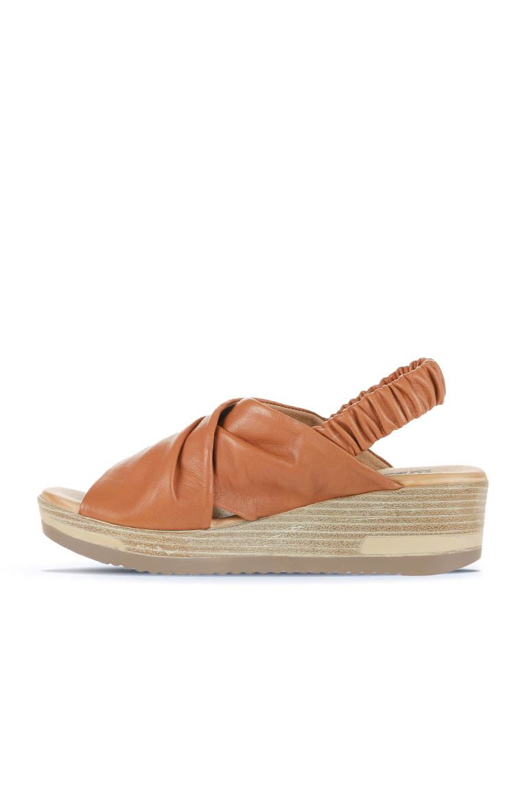 Bueno Women's Leather Wedge Sandal