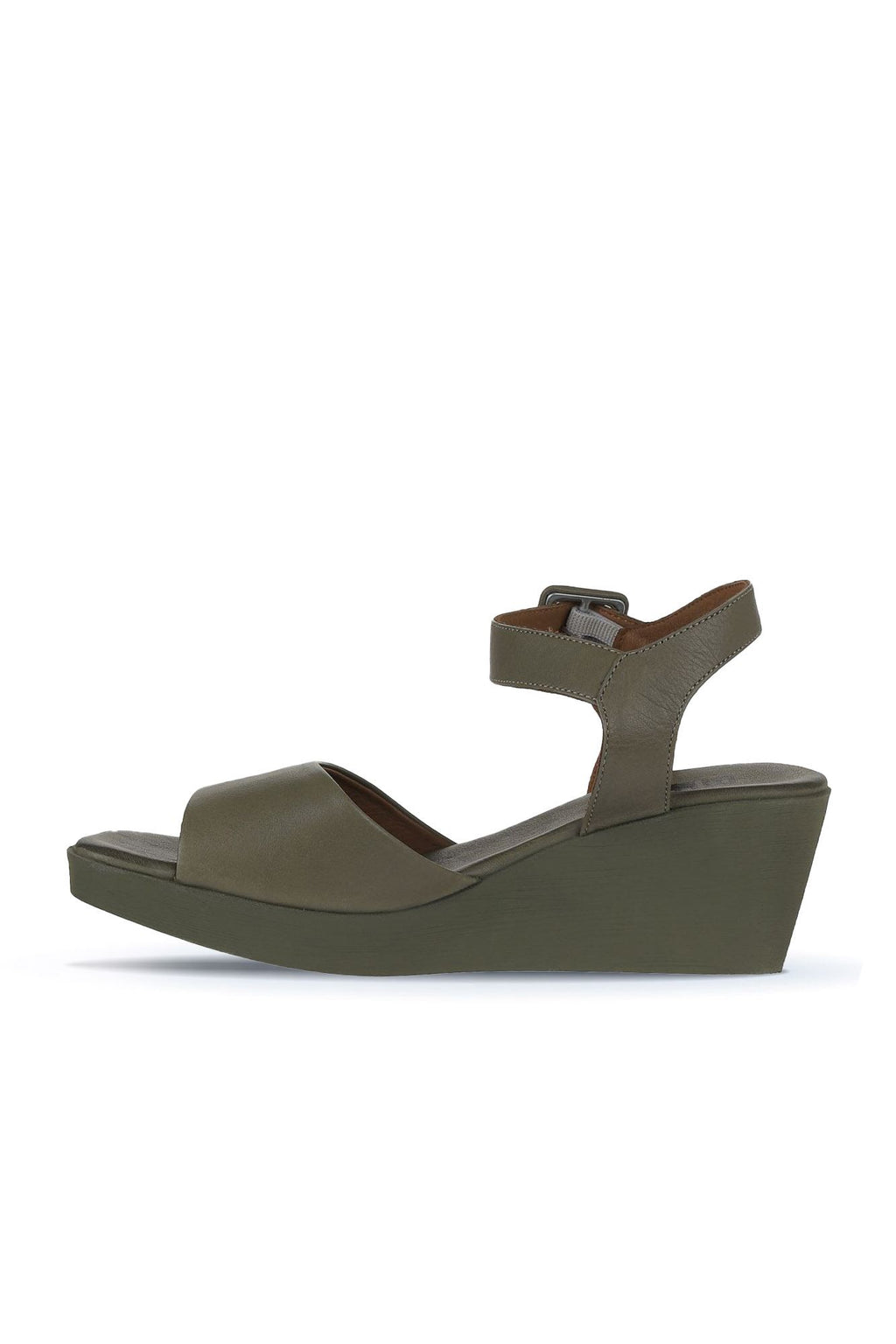 Bueno Women's Leather Wedge Sandal