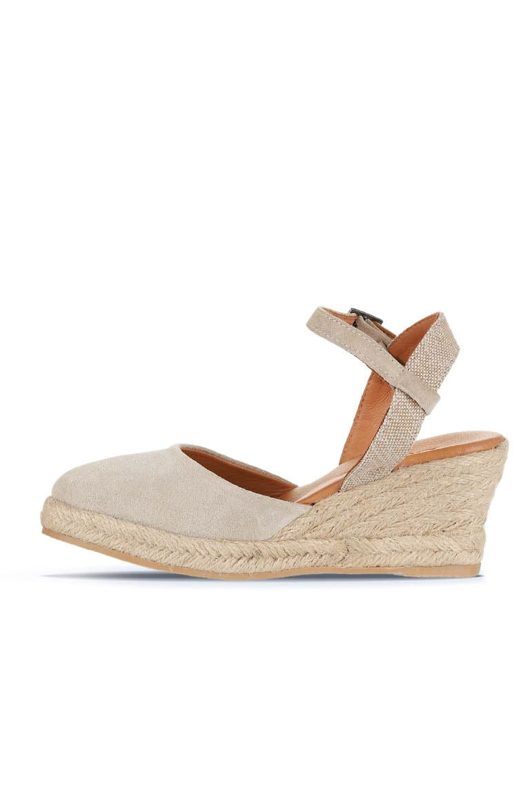 Bueno 's Nubuck Wedge Sandal in beige suede