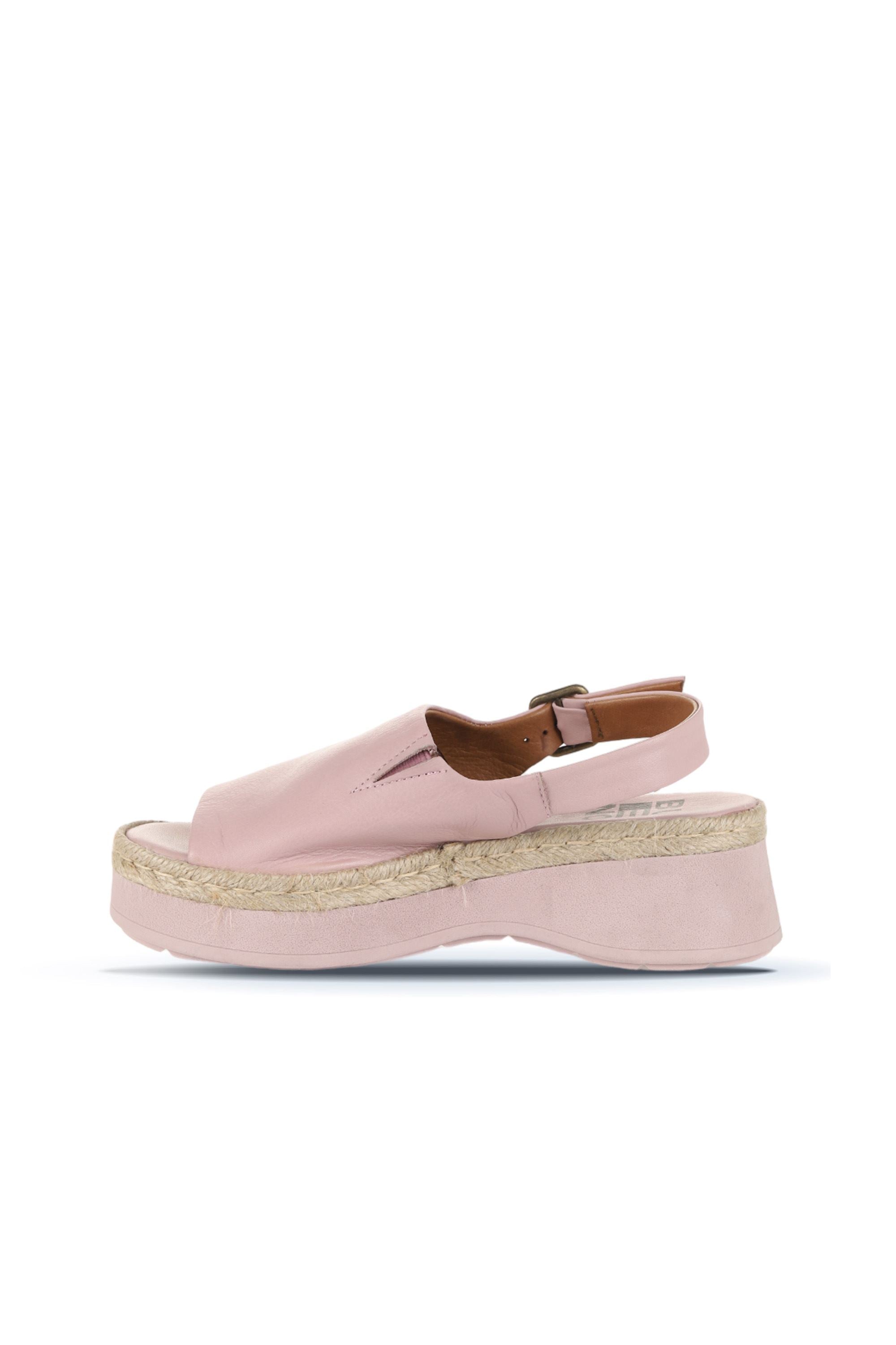 Bueno Women's Leather Flat Sandal