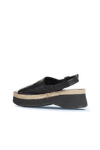 Bueno Women's Leather Flat Sandal