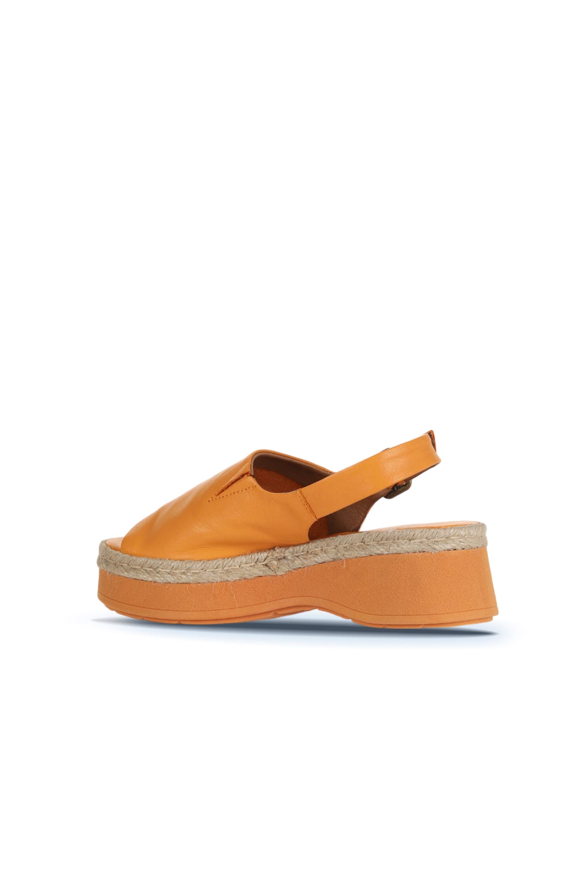 Bueno Women's Leather Flat Sandal