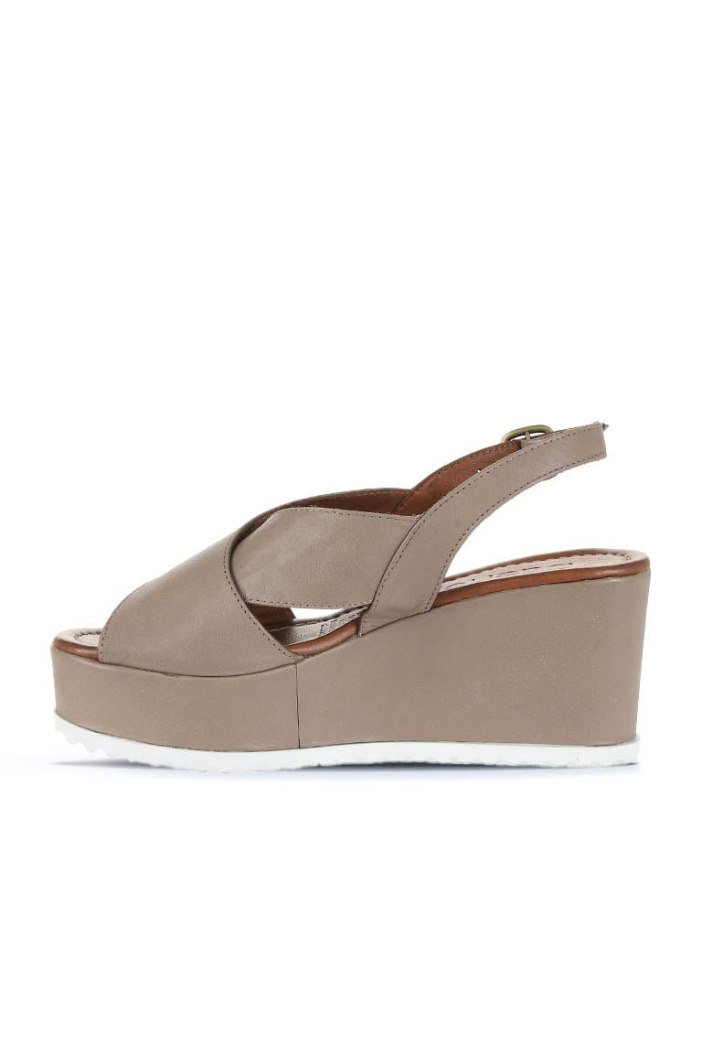 Bueno Women's Leather Wedge Sandal