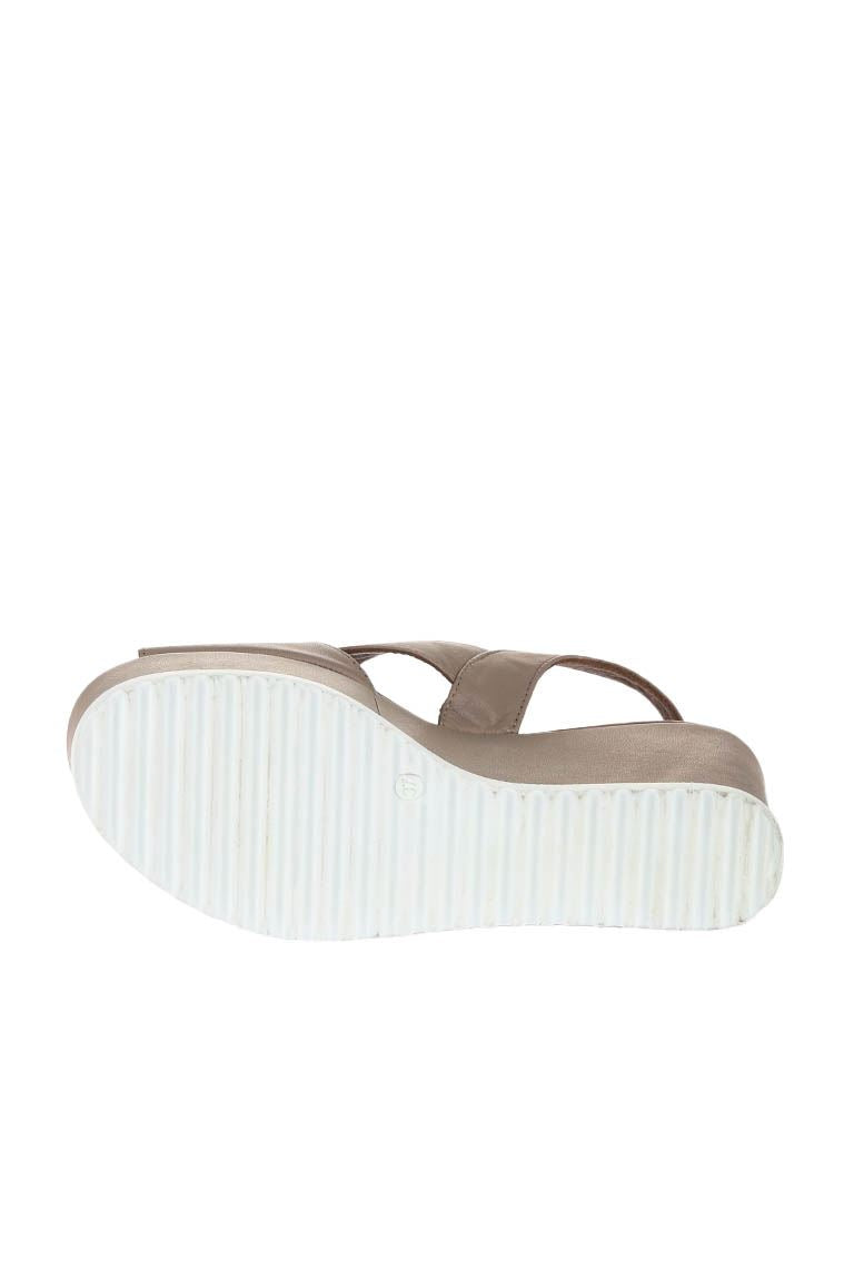 Bueno Women's Leather Wedge Sandal