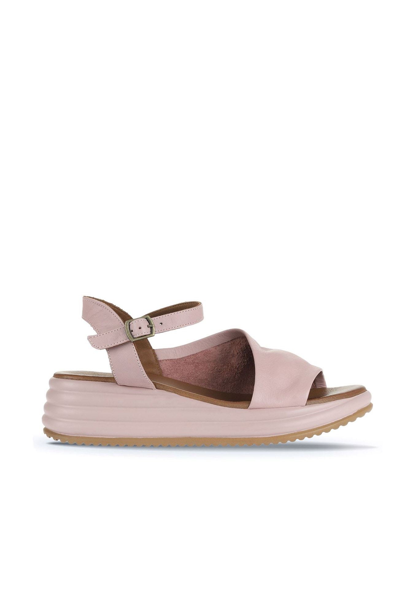 Bueno Women's Leather Wedge Sandal