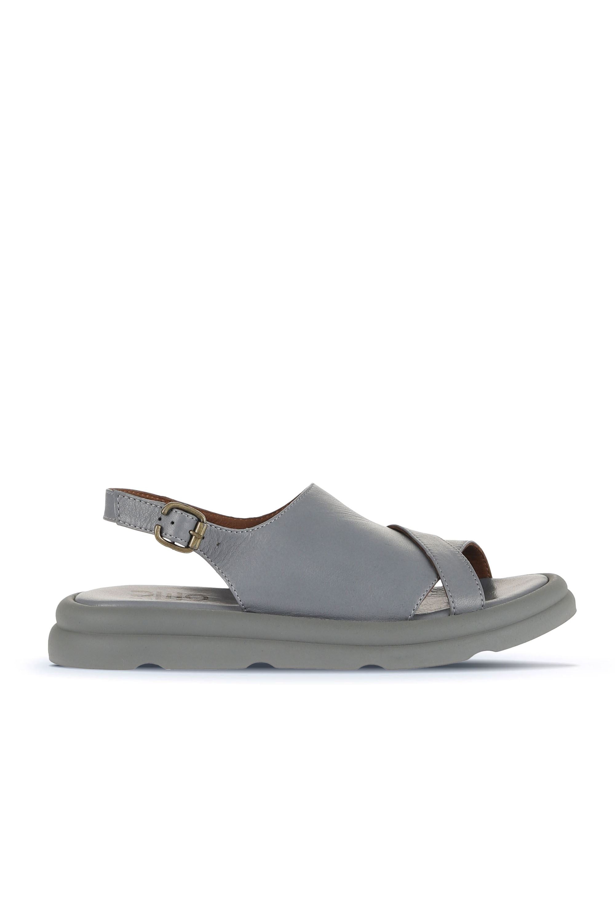 Bueno Women's Leather Flat Sandal