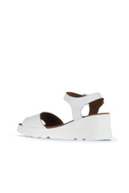 Bueno Women's Leather Wedge Sandal