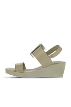 Bueno Women's Leather Wedge Sandal