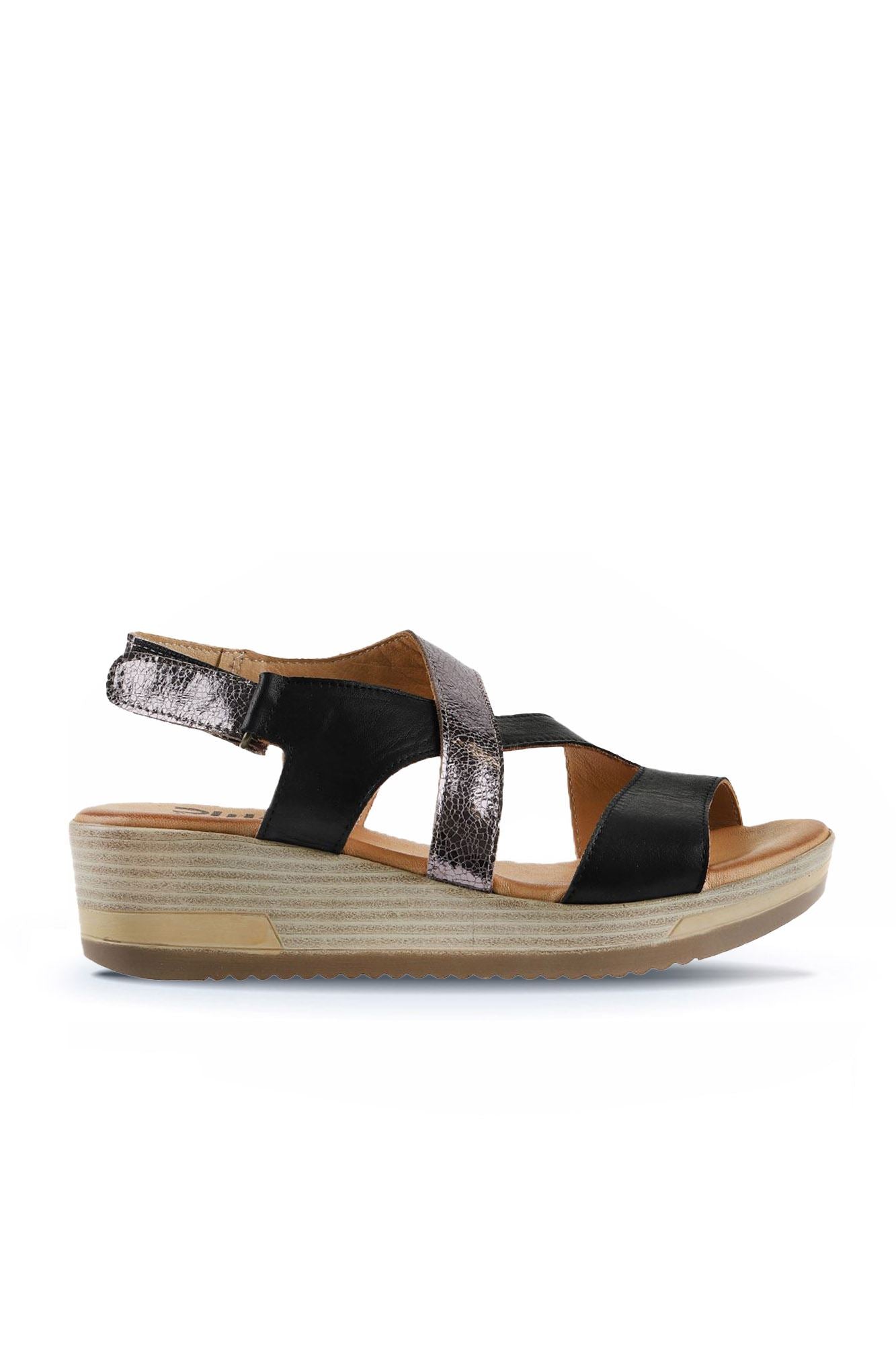 Bueno Women's Leather Wedge Sandal