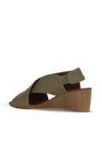 Bueno Women's Leather Wedge Sandal