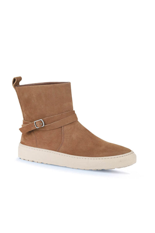 Bueno 's  in brown light suede