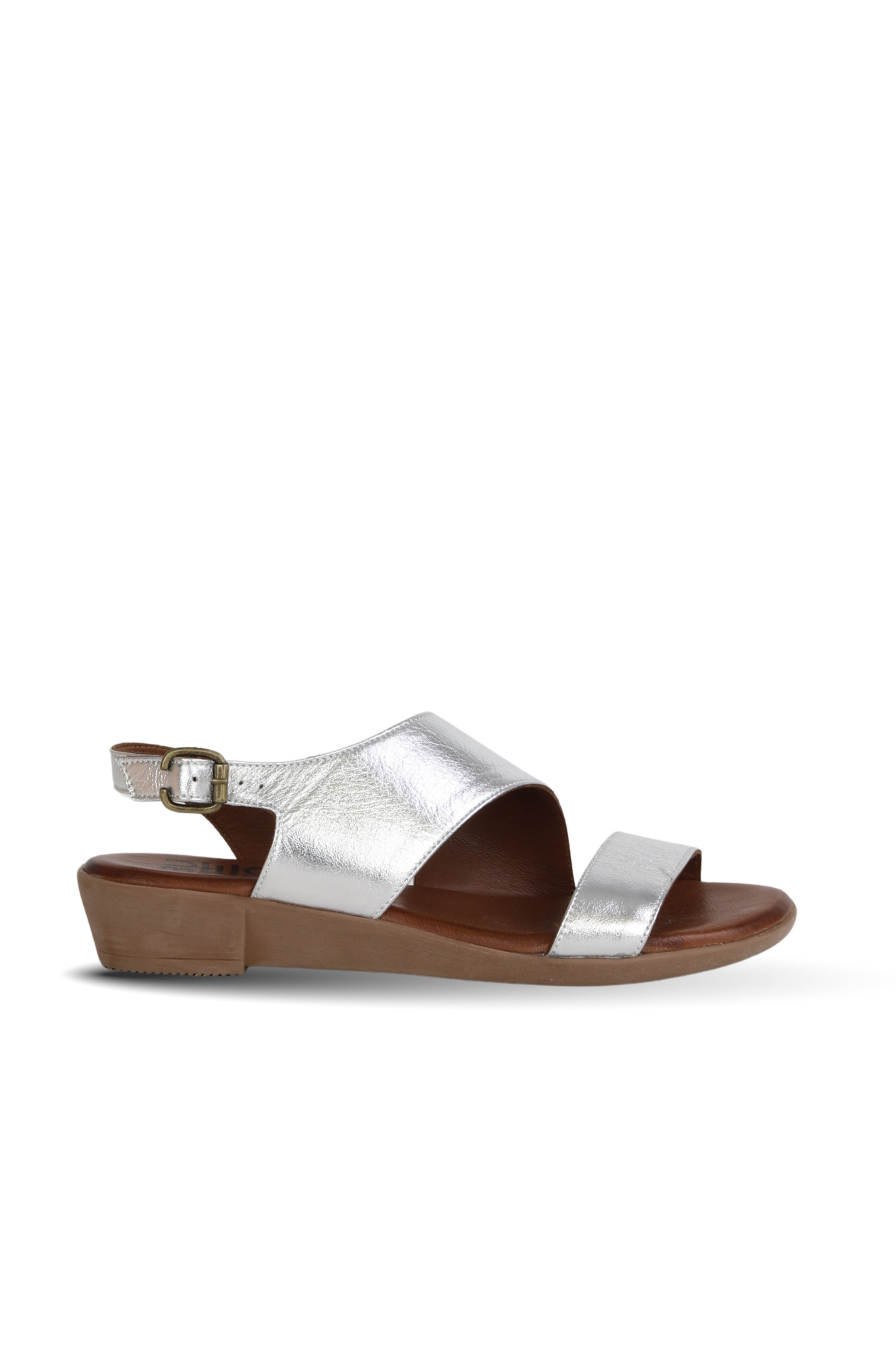 Bueno Women's Leather Flat Sandal