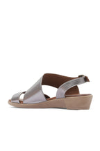 Bueno Women's Leather Flat Sandal