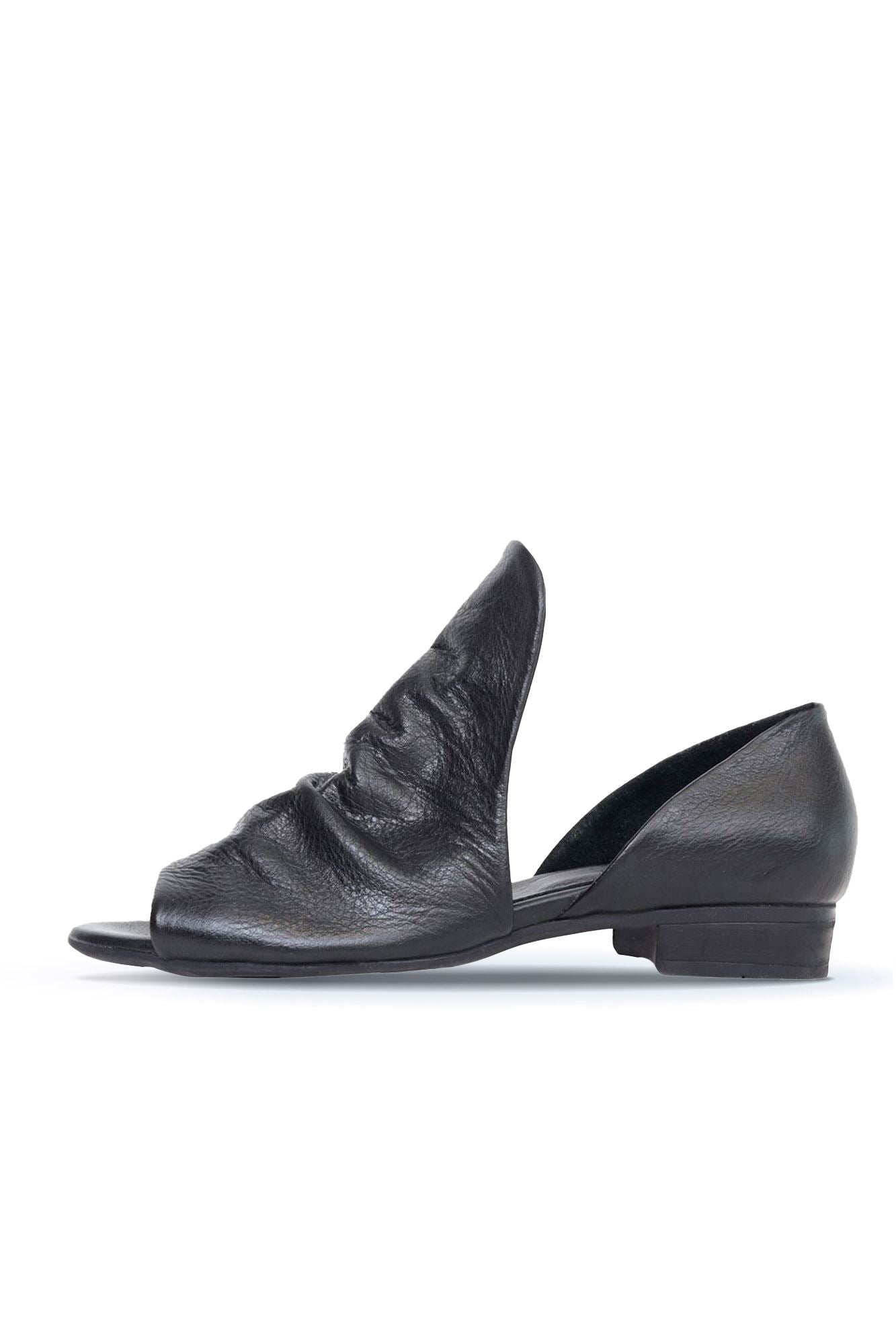 Bueno Women's Leather Heeled Sandal