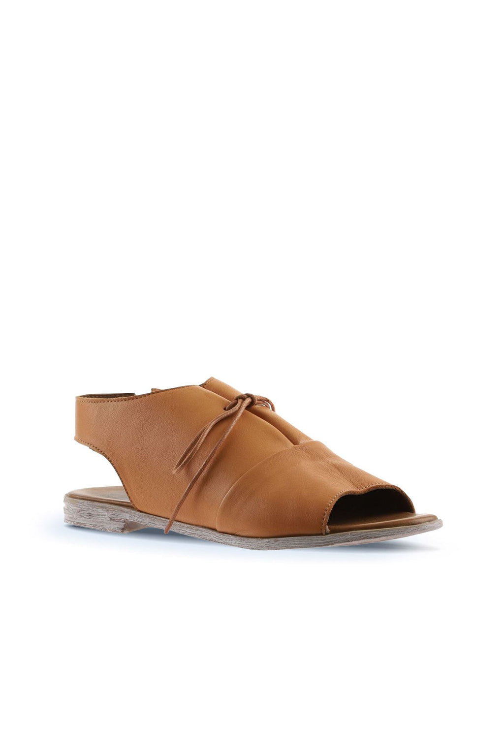 Bueno Women's Leather Flat Sandal