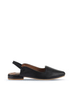 Bueno Women's Leather Flat Sandal