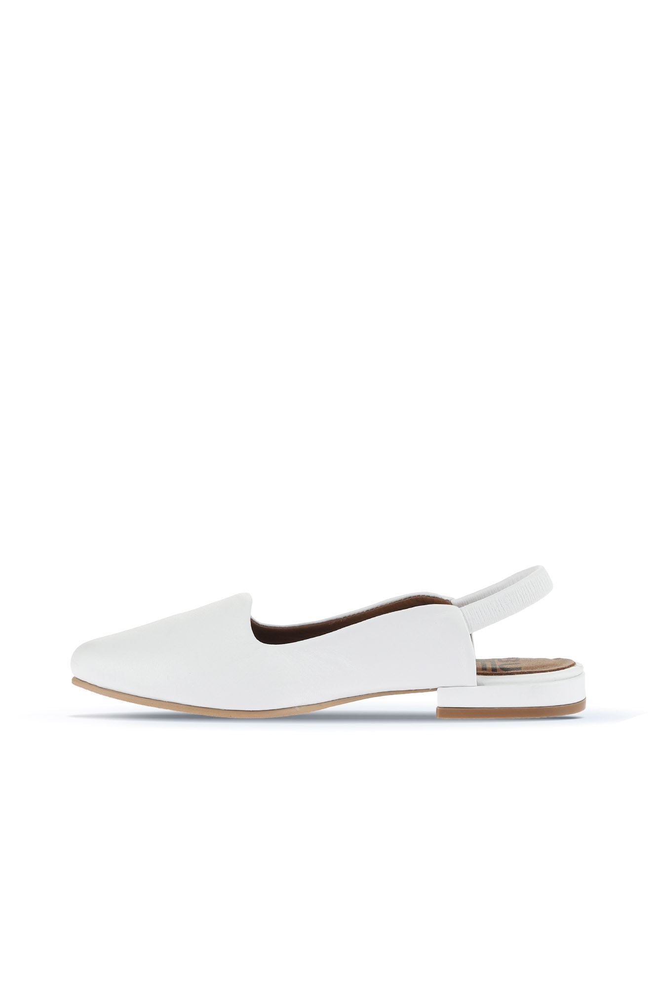 Bueno Women's Leather Flat Sandal