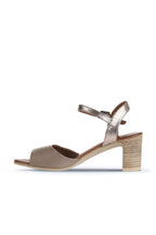 Bueno Women's Leather Heeled Sandal