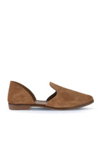 Bueno 's Closed Toe Nubuck Sandals in sand