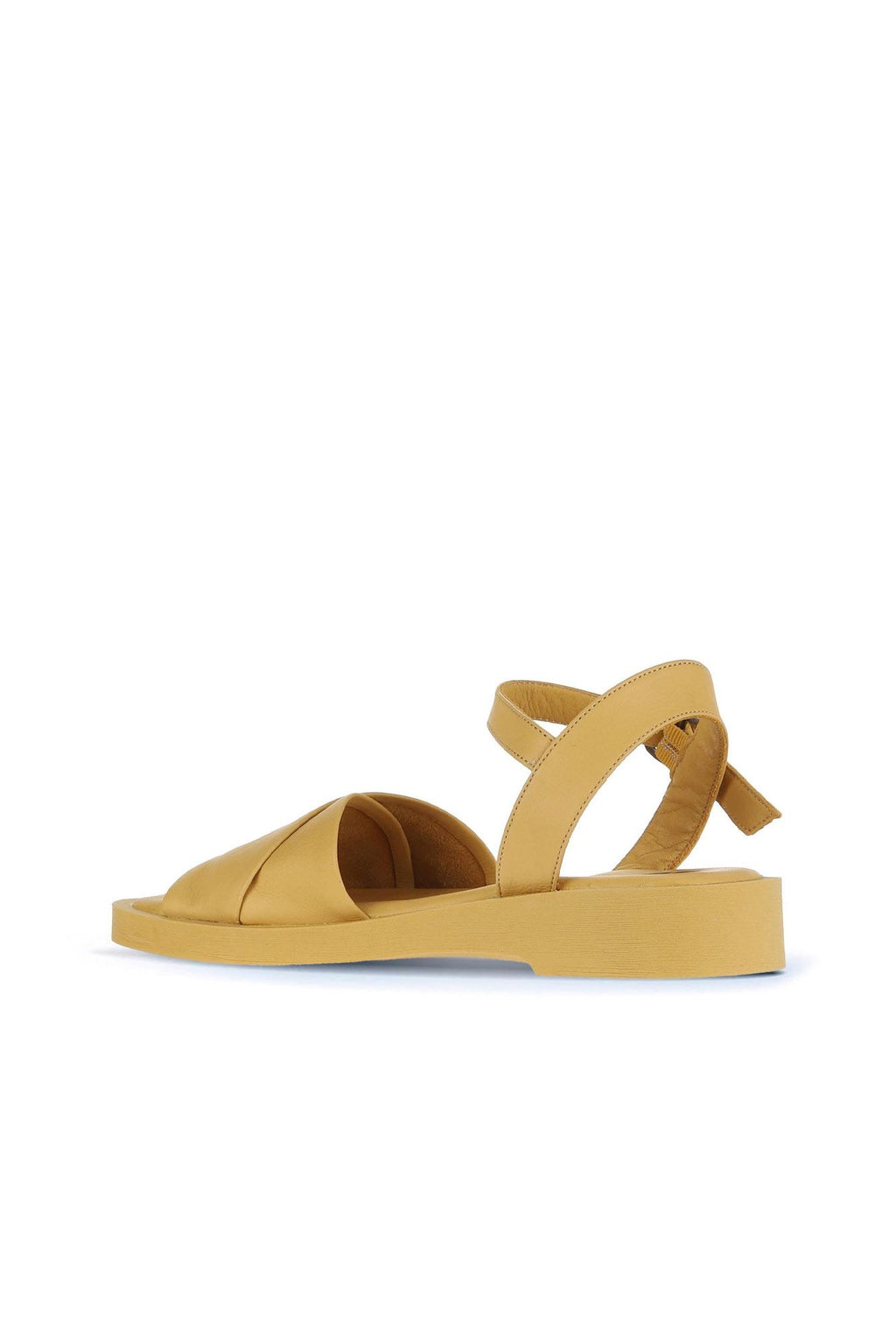 Bueno Women's Leather Flat Sandal