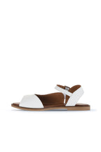 Bueno Women's Leather Flat Sandal
