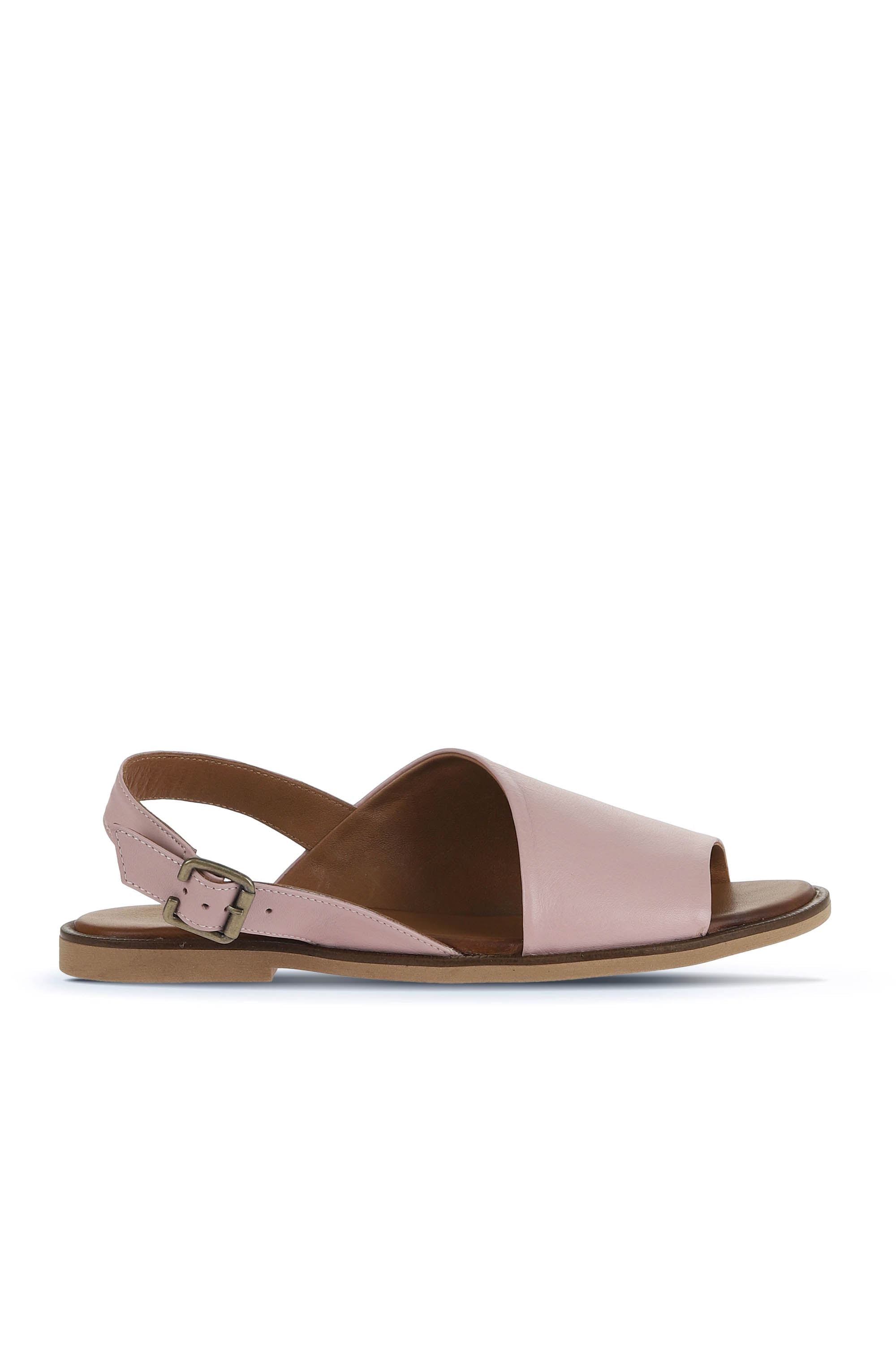 Bueno Women's Leather Flat Sandal