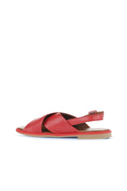 Bueno Women's Leather Flat Sandal