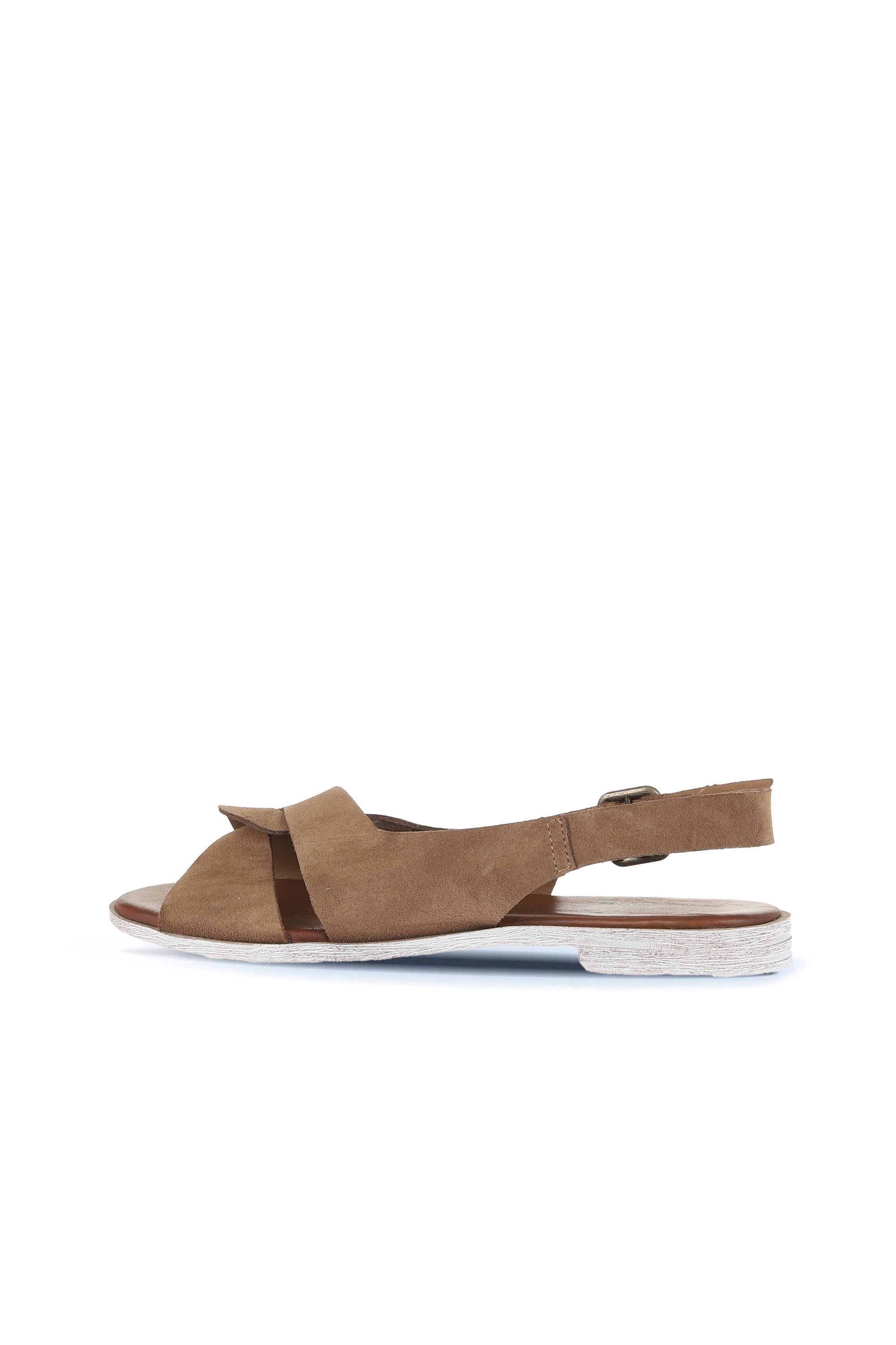 Bueno Women's Leather Flat Sandal