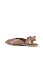Bueno Women's Leather Flat Sandal