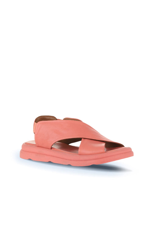 Bueno 's  in coral leather