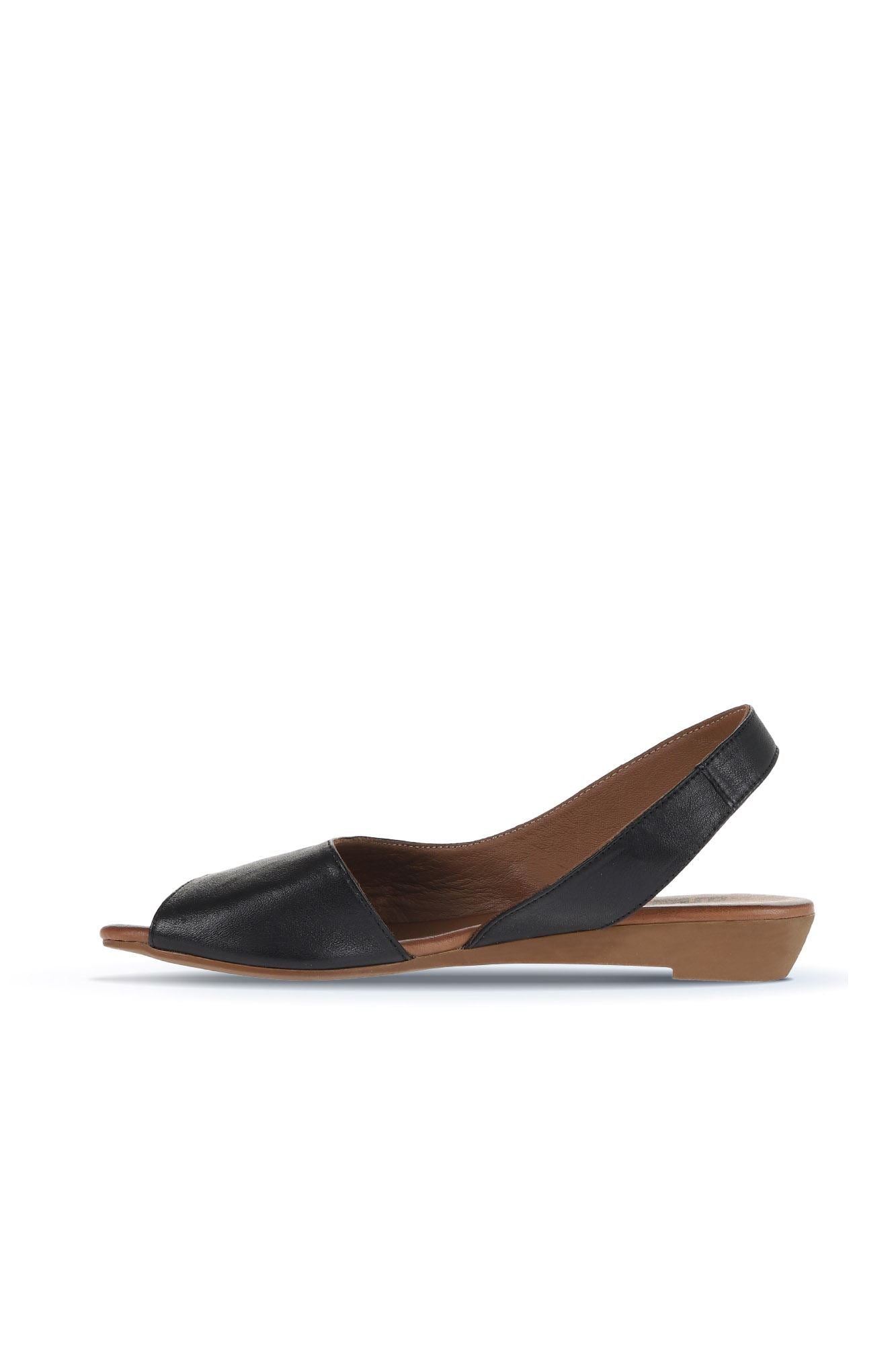 Bueno Women's Leather Flat Sandal