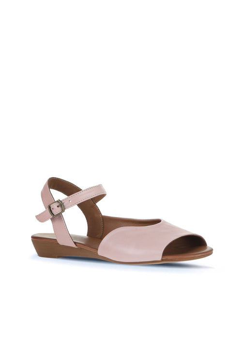 Bueno 's  in pink leather