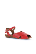 Bueno Women's Leather Flat Sandal