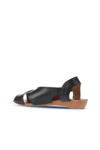 Bueno Women's Leather Flat Sandal