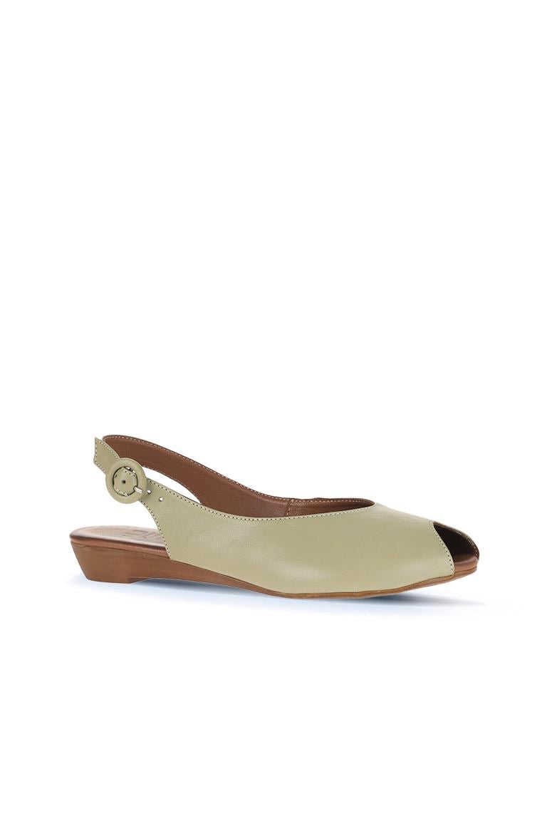 Bueno Women's Leather Flat Sandal