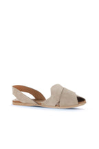 Bueno Women's Leather Flat Sandal