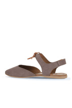 Bueno Women's Leather Flat Sandal