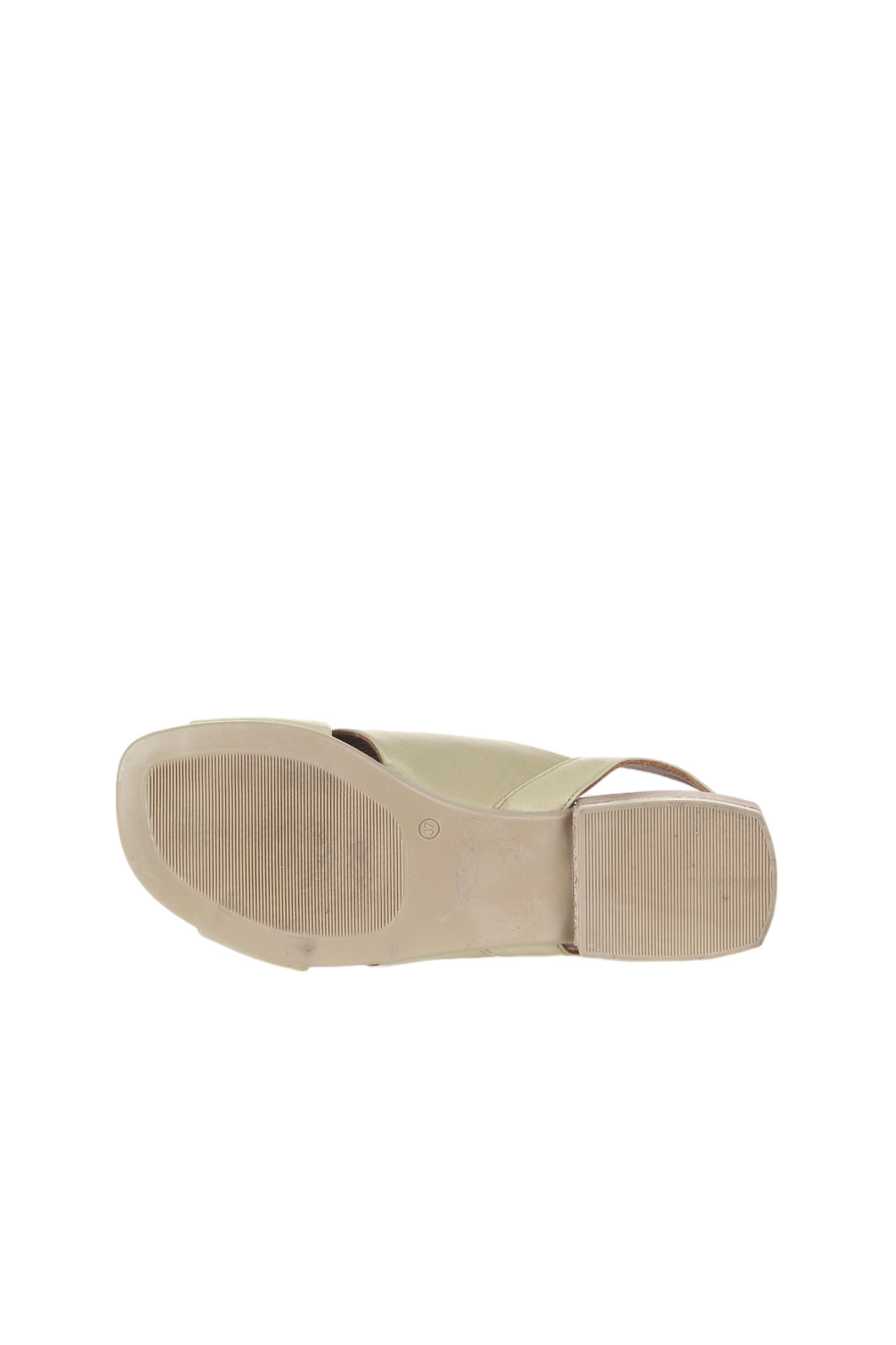 Bueno Women's Leather Flat Sandal