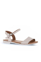Bueno Women's Leather Flat Sandal