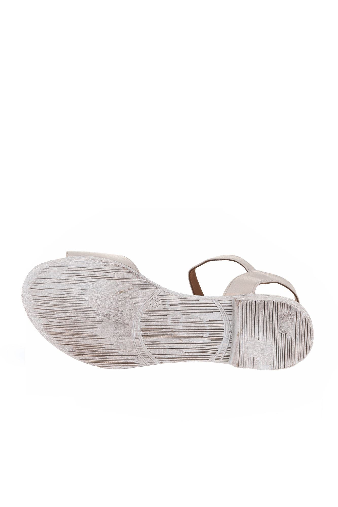 Bueno Women's Leather Flat Sandal